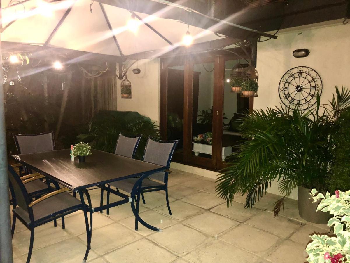 Eden Rest Panzió Cooroy Kültér fotó