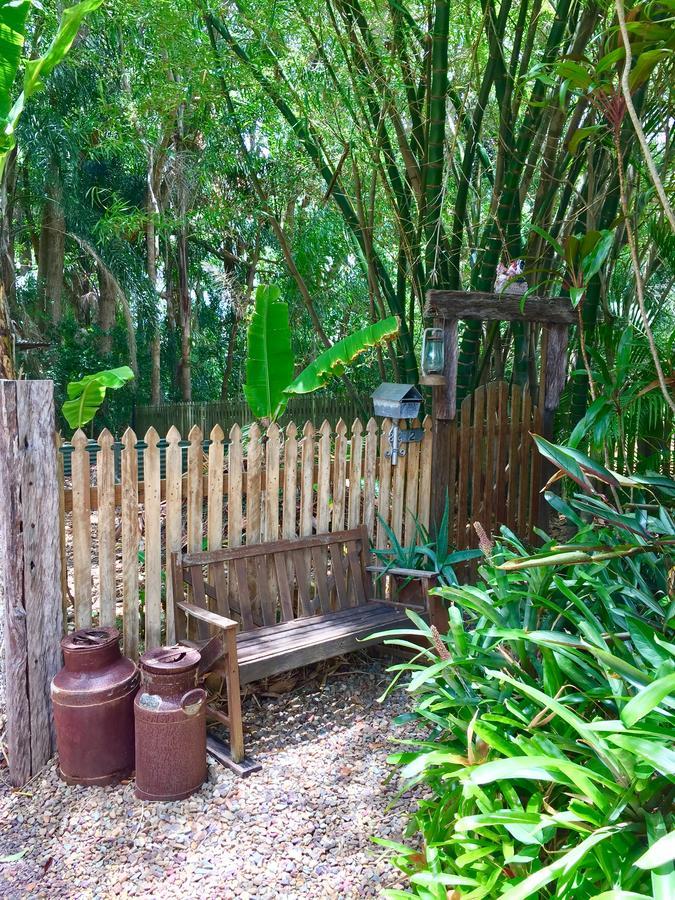 Eden Rest Panzió Cooroy Kültér fotó